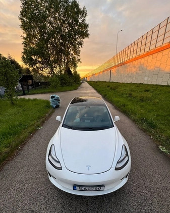 Tesla Model 3 cena 120000 przebieg: 46000, rok produkcji 2020 z Warszawa małe 436